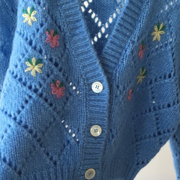 ✨FINAL SALE✨ Alessandra Rich blue floral cropped cardigan - Picture 5 of 10